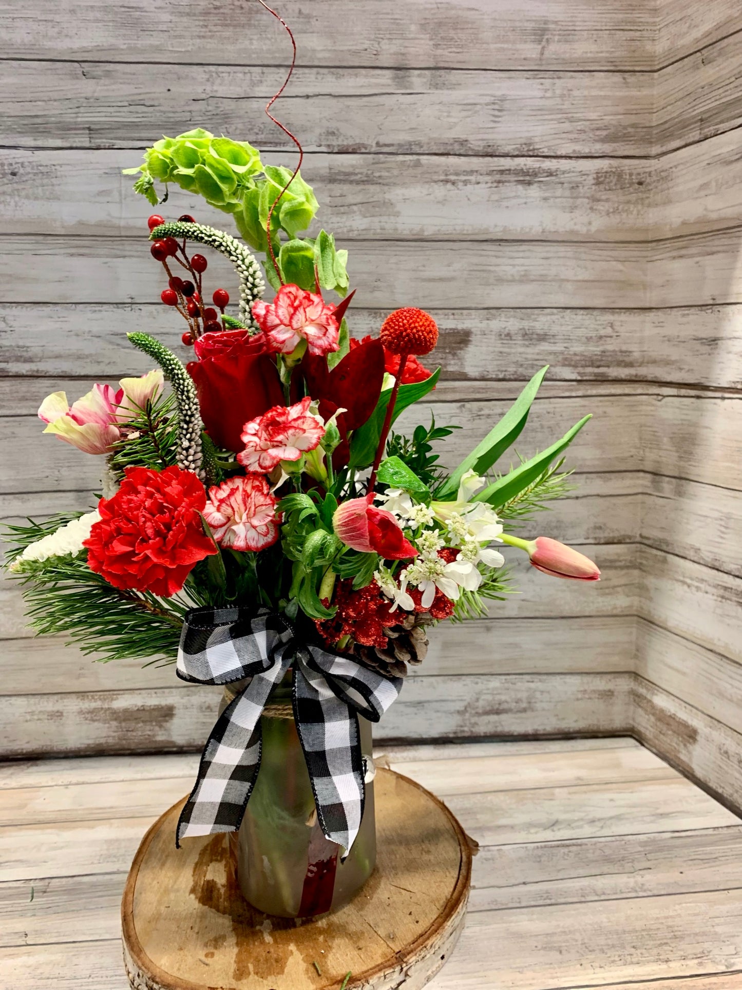 Rustic Holiday Charm image 0