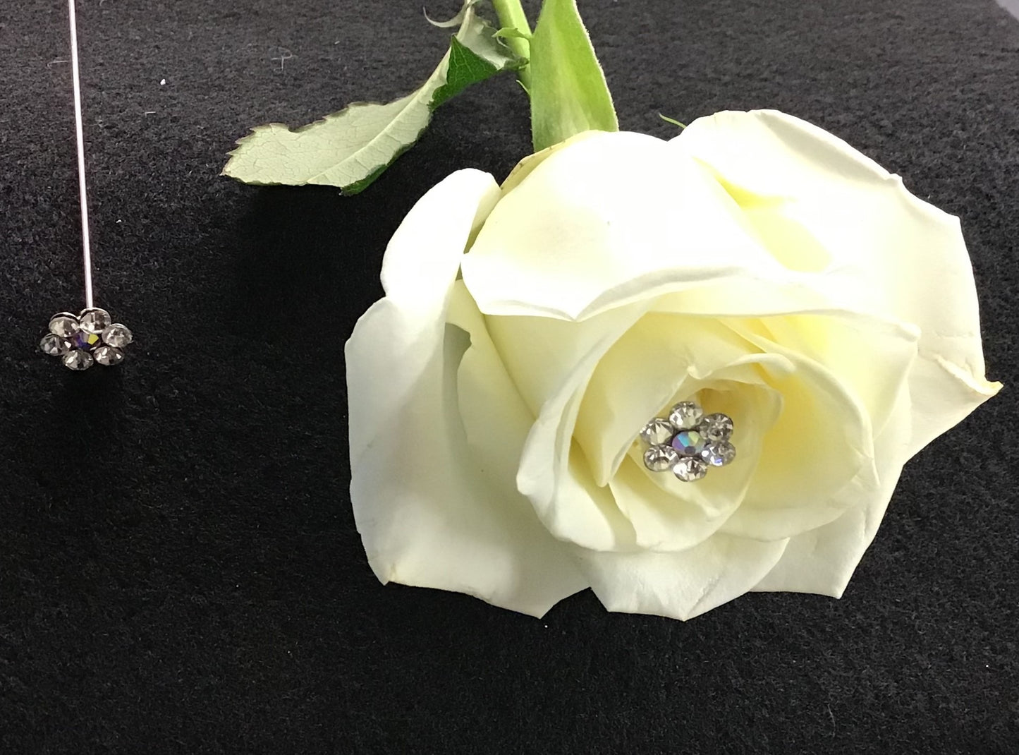 Add a Aurora Borealis Pin image 0