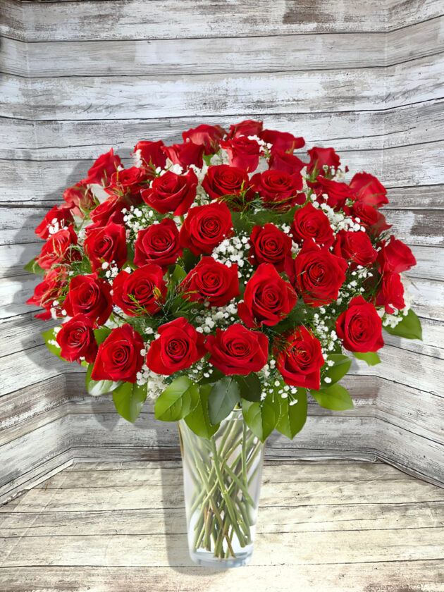 Red Rose Vase(Choose Your Size)